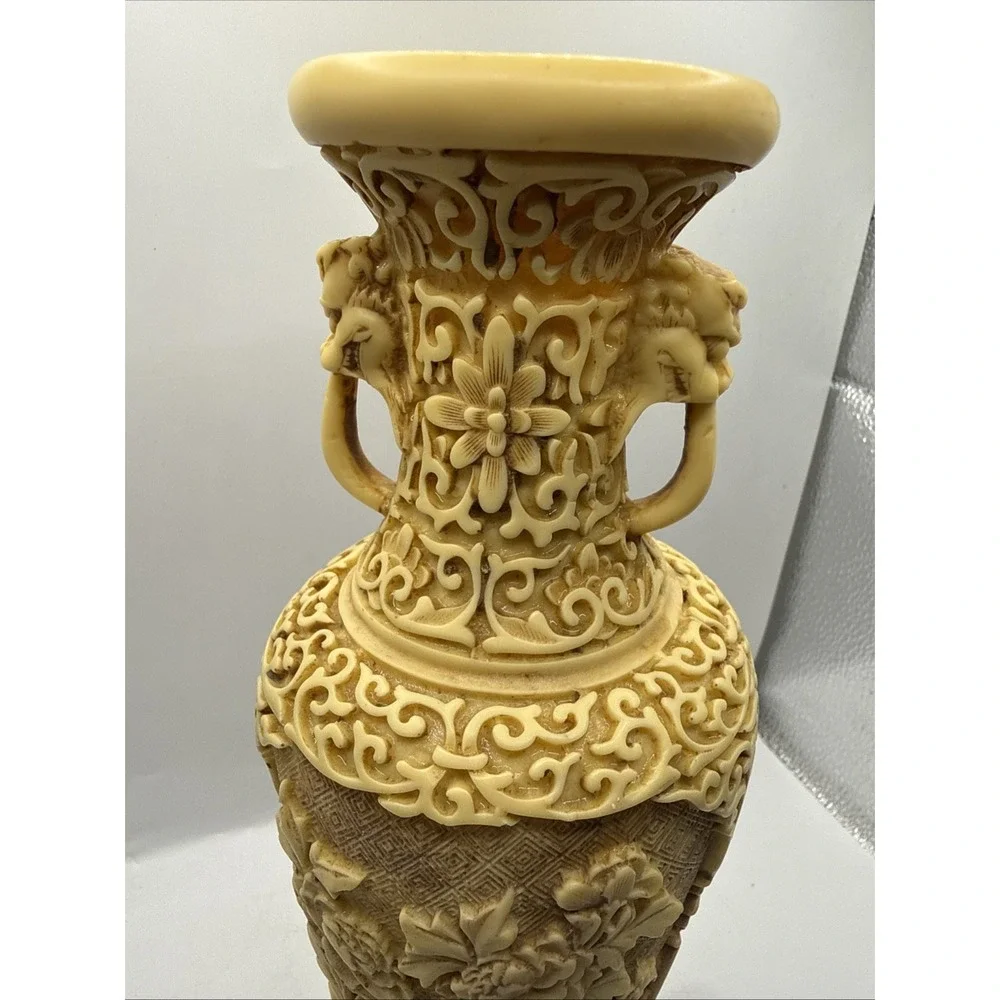 Antique Signed Chinese Carved Soapstone Vase Detailed Engraving Natural Stone11